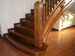 Как выбрать материал для лестницы?